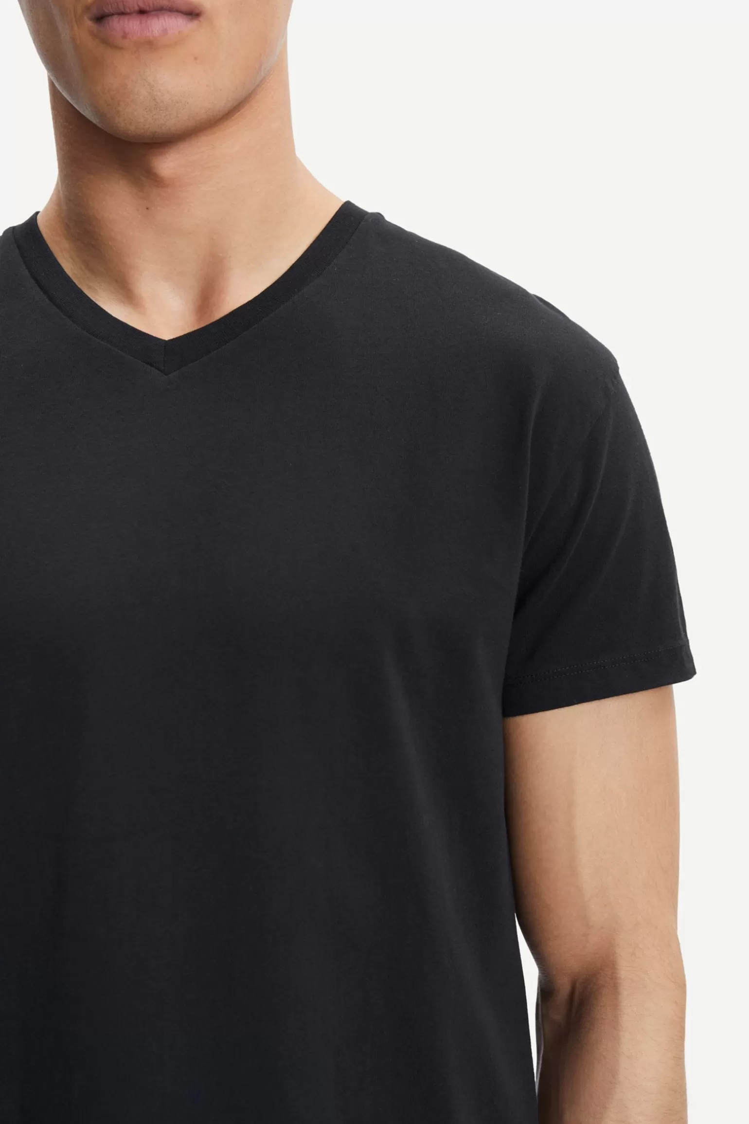 Samsøe Samsøe Toppe & T-shirts*KRONOS V-N T-SHIRT 273