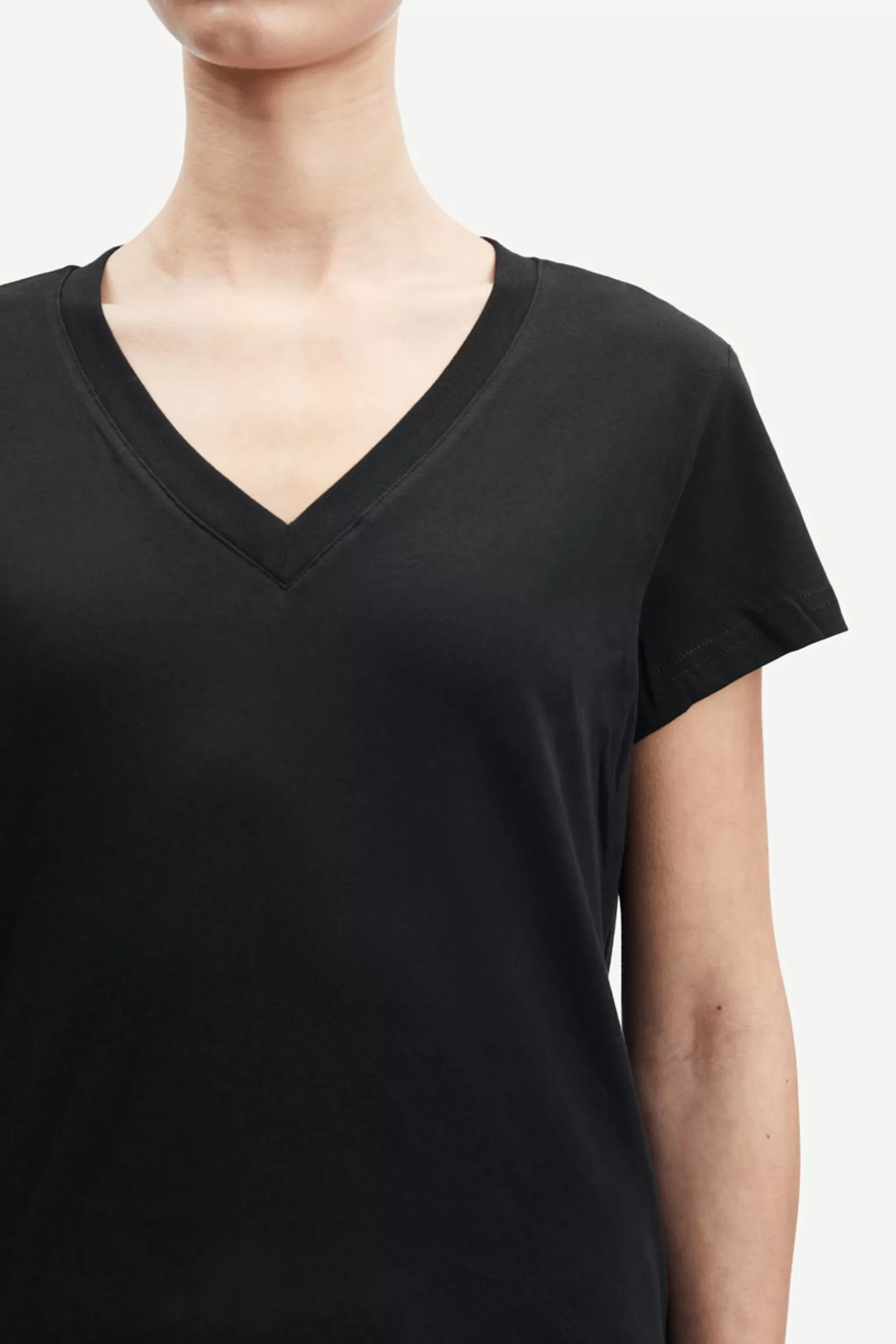 Dame Samsøe Samsøe T-shirts & Toppe*SOLLY V-N T-SHIRT 205